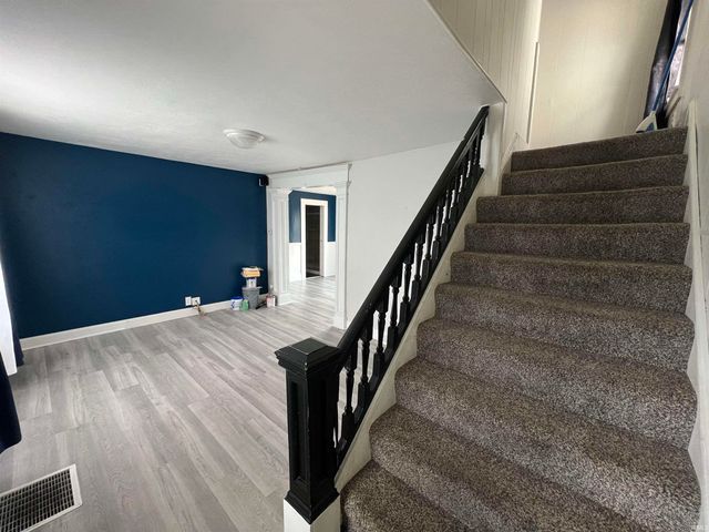 833 S 34th Street, South Bend, IN 46615