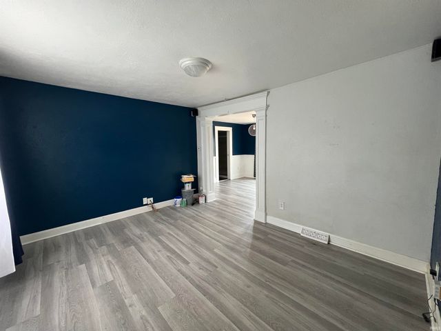 833 S 34th Street, South Bend, IN 46615