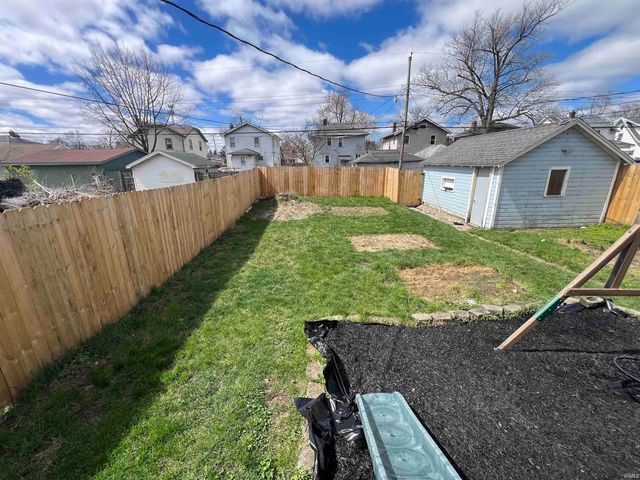 833 S 34th Street, South Bend, IN 46615