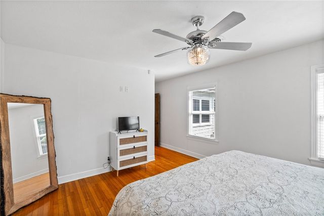 335 Laurel Dr, Corpus Christi, TX 78404