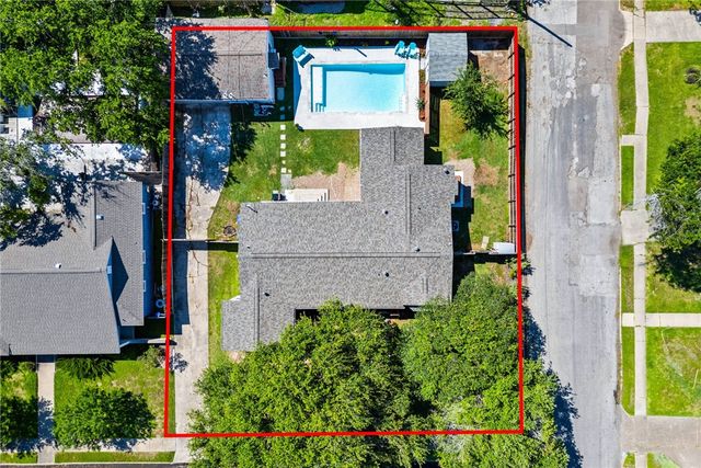 335 Laurel Dr, Corpus Christi, TX 78404