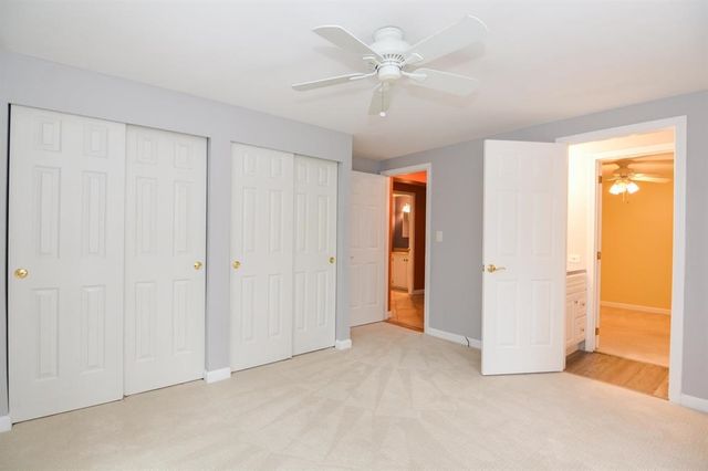 47 Campbell Drive, Salem, NH 03079