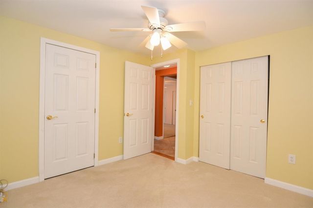 47 Campbell Drive, Salem, NH 03079