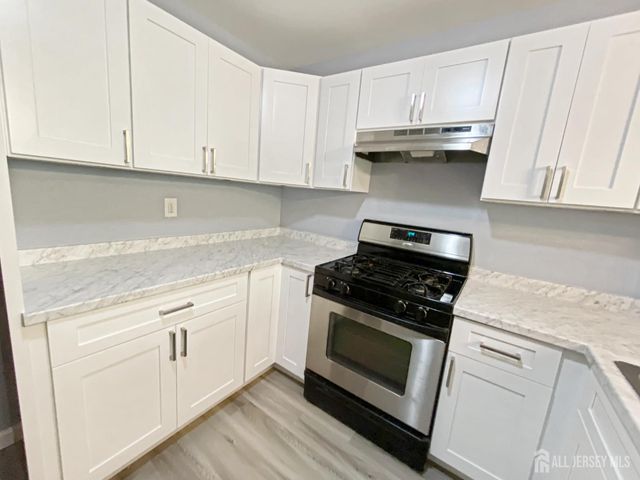 5062 Beech Court, South Brunswick, NJ 08852