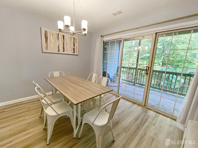 5062 Beech Court, South Brunswick, NJ 08852