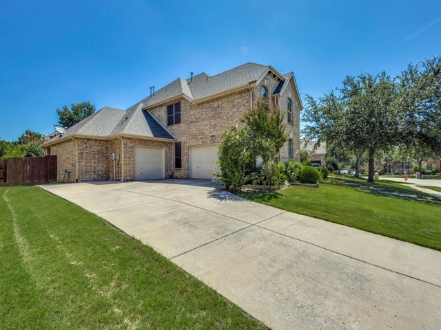 832 Hidden Springs Court, Mckinney, TX 75071
