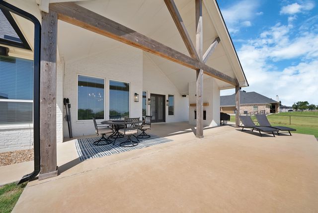 244 Harvard Lane, Springtown, TX 76082