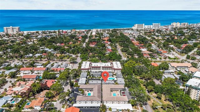 521 W VENICE AVENUE 16, Venice, FL 34285