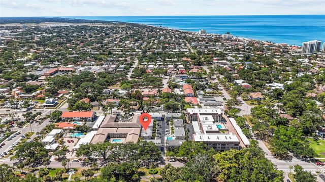 521 W VENICE AVENUE 16, Venice, FL 34285