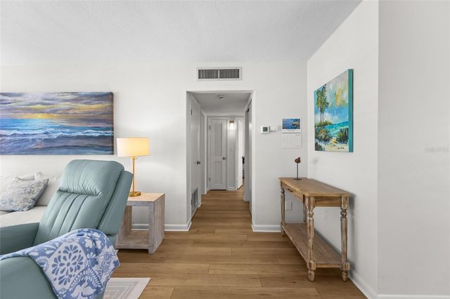 521 W VENICE AVENUE 16, Venice, FL 34285