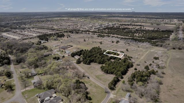 124 W Overhill Drive, Glenn Heights, TX 75154