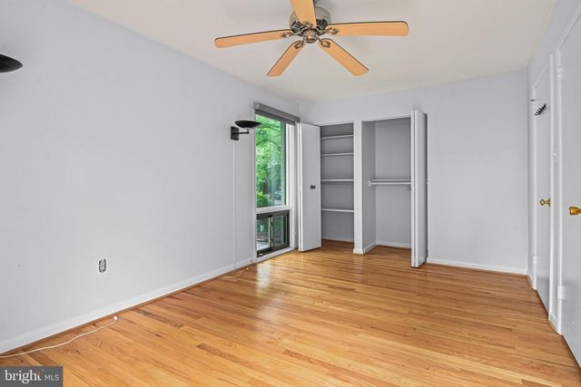 8108 TIMBER VALLEY CT, Dunn Loring, VA 22027