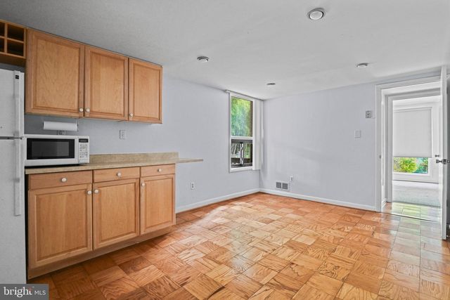 8108 TIMBER VALLEY CT, Dunn Loring, VA 22027