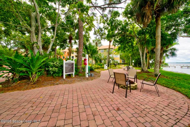 225 S Tropical Trail 605, Merritt Island, FL 32952