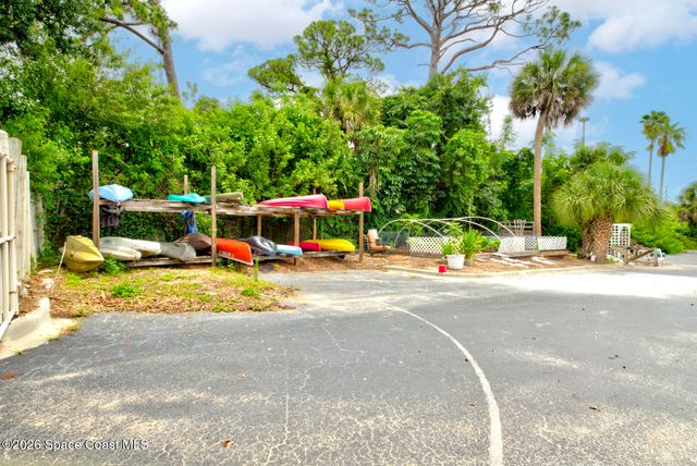 225 S Tropical Trail 605, Merritt Island, FL 32952