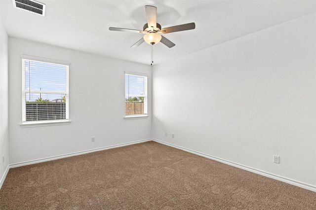 218 Thurman Holt RD, Hutto, TX 78634