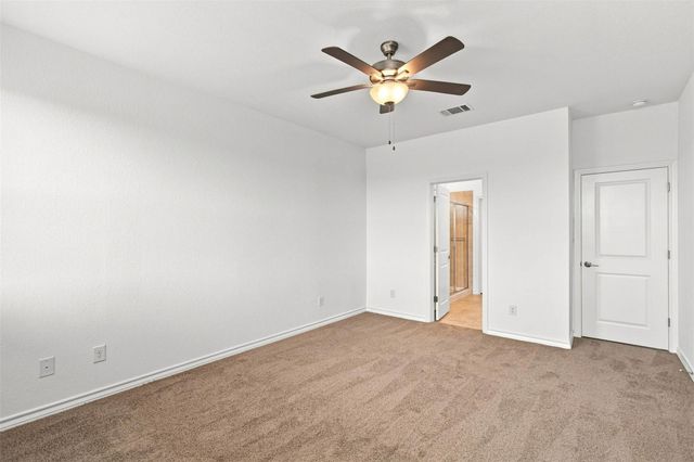 218 Thurman Holt RD, Hutto, TX 78634
