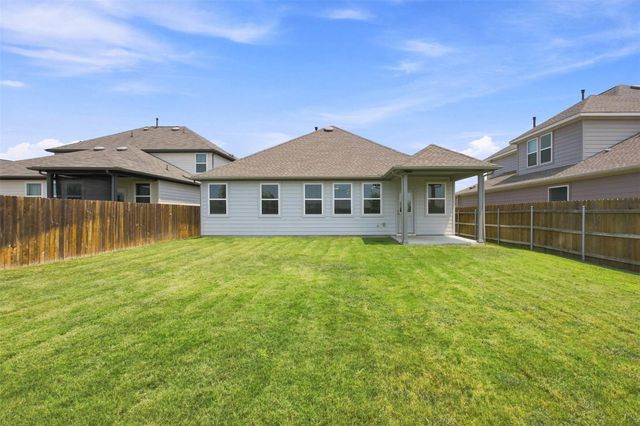 218 Thurman Holt RD, Hutto, TX 78634