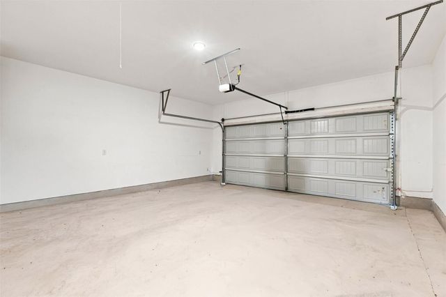 218 Thurman Holt RD, Hutto, TX 78634