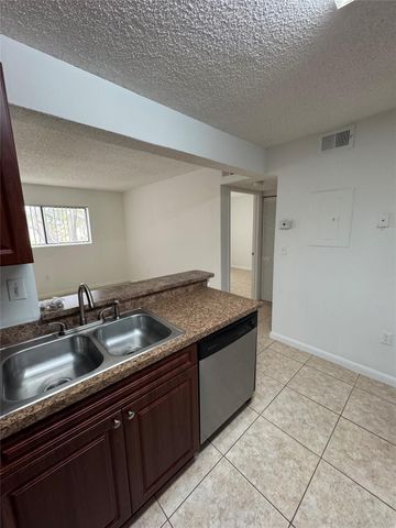 351 PALM Way 204, Pembroke Pines, FL 33025