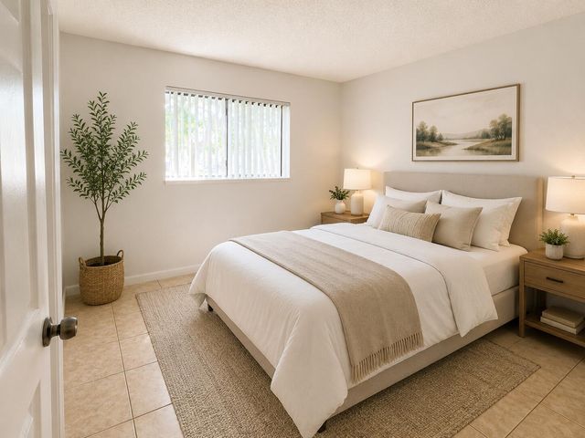 351 PALM Way 204, Pembroke Pines, FL 33025