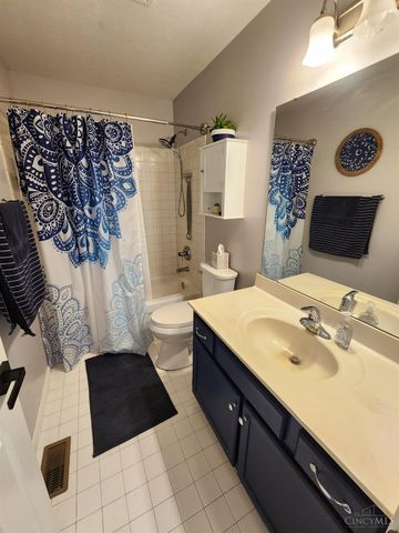 3311 Boca Lane, Cincinnati, OH 45239