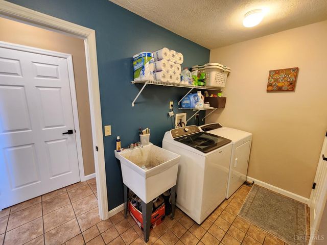 3311 Boca Lane, Cincinnati, OH 45239