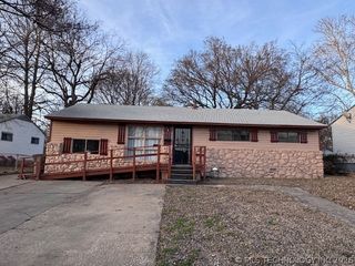 561 E 42nd Place North, Tulsa, OK 74106