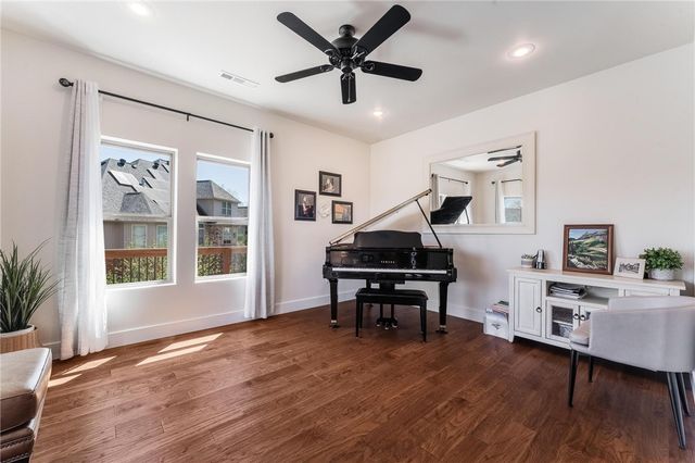 3706 NW Riverbend Road, Bentonville, AR 72712