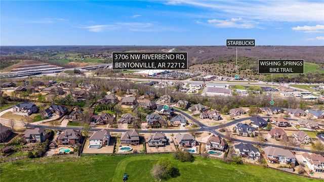 3706 NW Riverbend Road, Bentonville, AR 72712