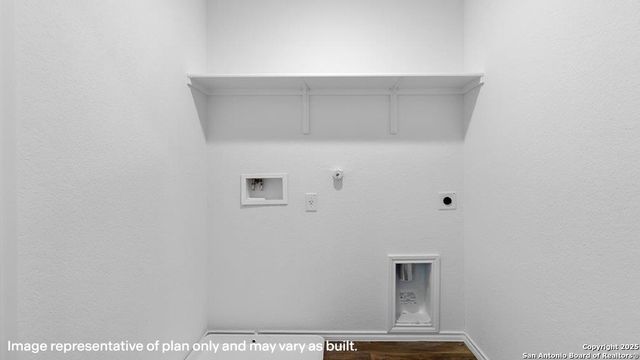 12556 Spoor Vly, Converse, TX 78109