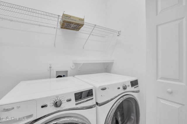 707 Beachwalk Drive, Winnabow, NC 28479