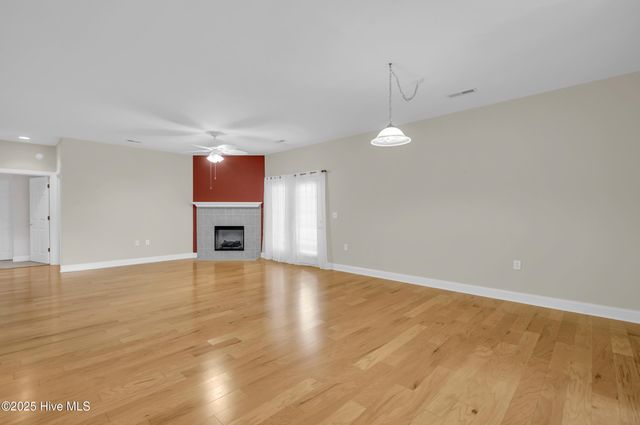 707 Beachwalk Drive, Winnabow, NC 28479