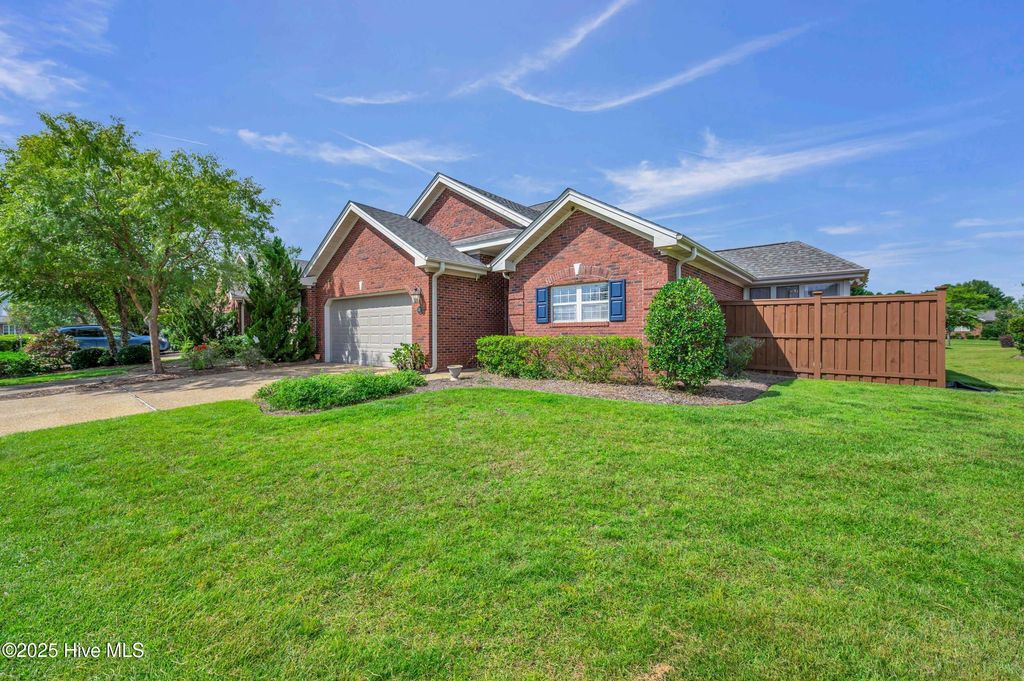 707 Beachwalk Drive, Winnabow, NC 28479