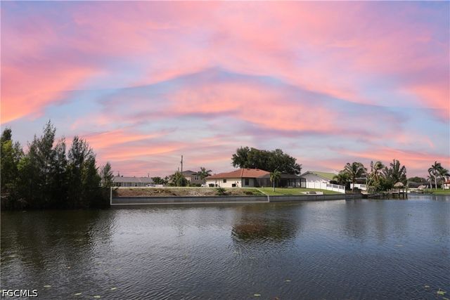 1118 SW 31st TER, Cape Coral, FL 33914