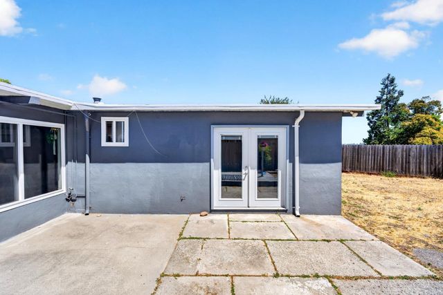 1111 Marionola Way, Pinole, CA 94564