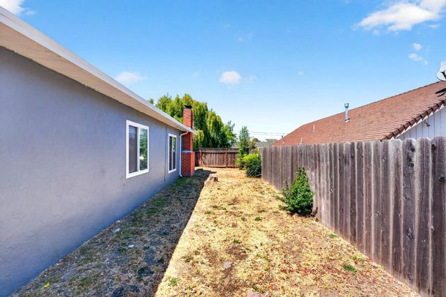 1111 Marionola Way, Pinole, CA 94564