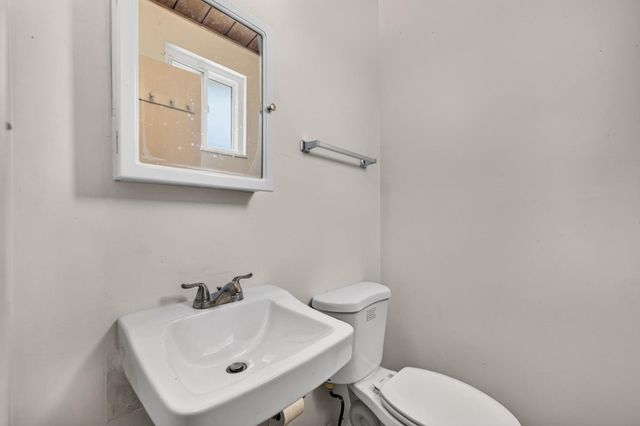 1111 Marionola Way, Pinole, CA 94564