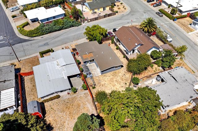 1111 Marionola Way, Pinole, CA 94564