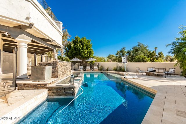 6352 E Vista Drive, Paradise Valley, AZ 85253