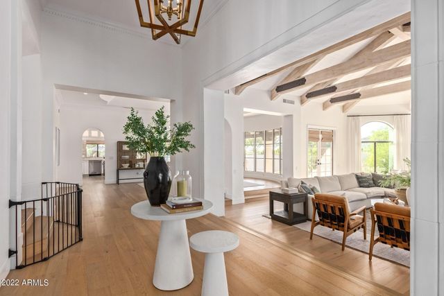 6352 E Vista Drive, Paradise Valley, AZ 85253
