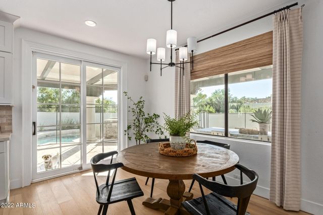 6352 E Vista Drive, Paradise Valley, AZ 85253