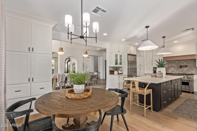 6352 E Vista Drive, Paradise Valley, AZ 85253