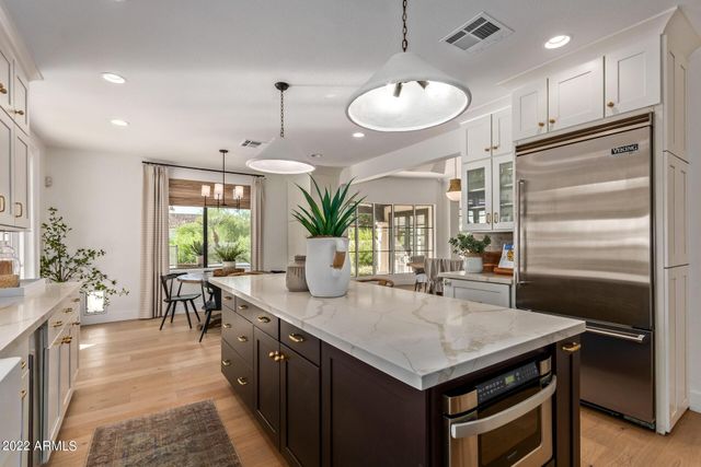 6352 E Vista Drive, Paradise Valley, AZ 85253