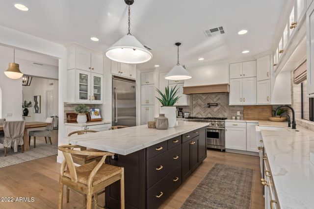 6352 E Vista Drive, Paradise Valley, AZ 85253