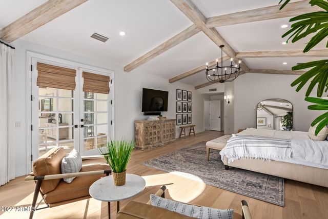 6352 E Vista Drive, Paradise Valley, AZ 85253