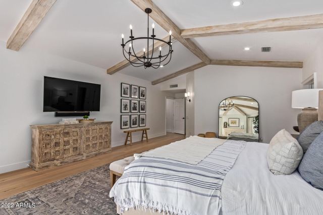 6352 E Vista Drive, Paradise Valley, AZ 85253
