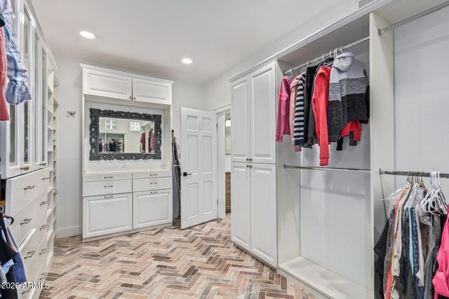 6352 E Vista Drive, Paradise Valley, AZ 85253