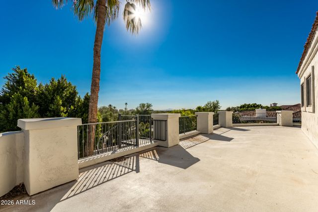 6352 E Vista Drive, Paradise Valley, AZ 85253