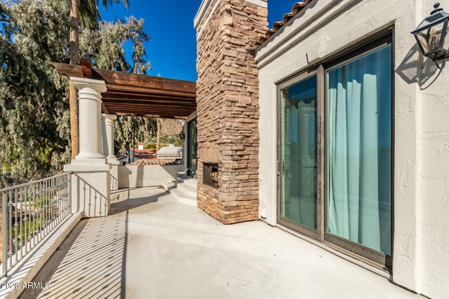 6352 E Vista Drive, Paradise Valley, AZ 85253